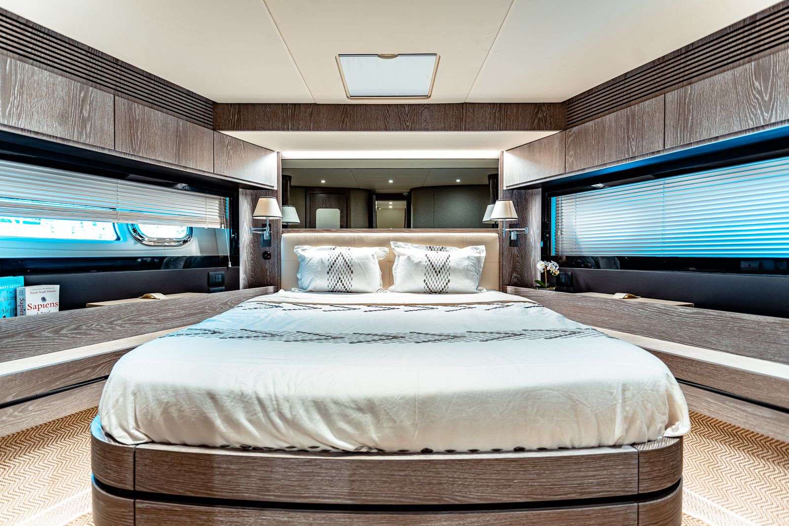 azimut_66_16