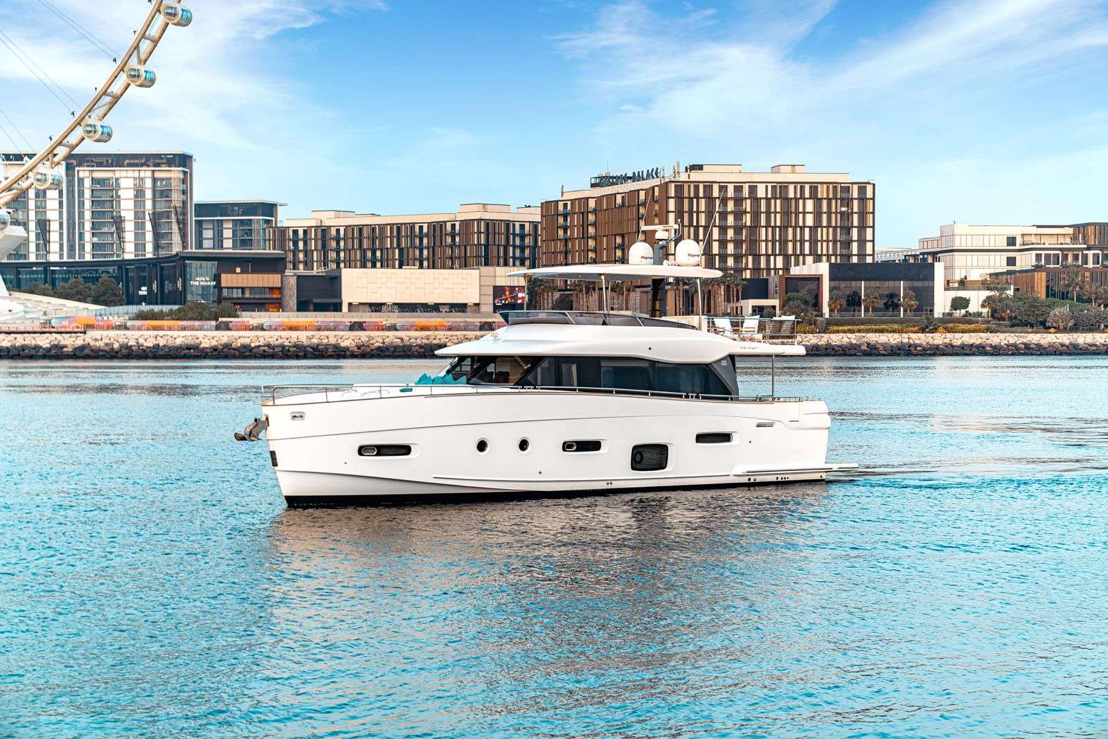 azimut_66_3