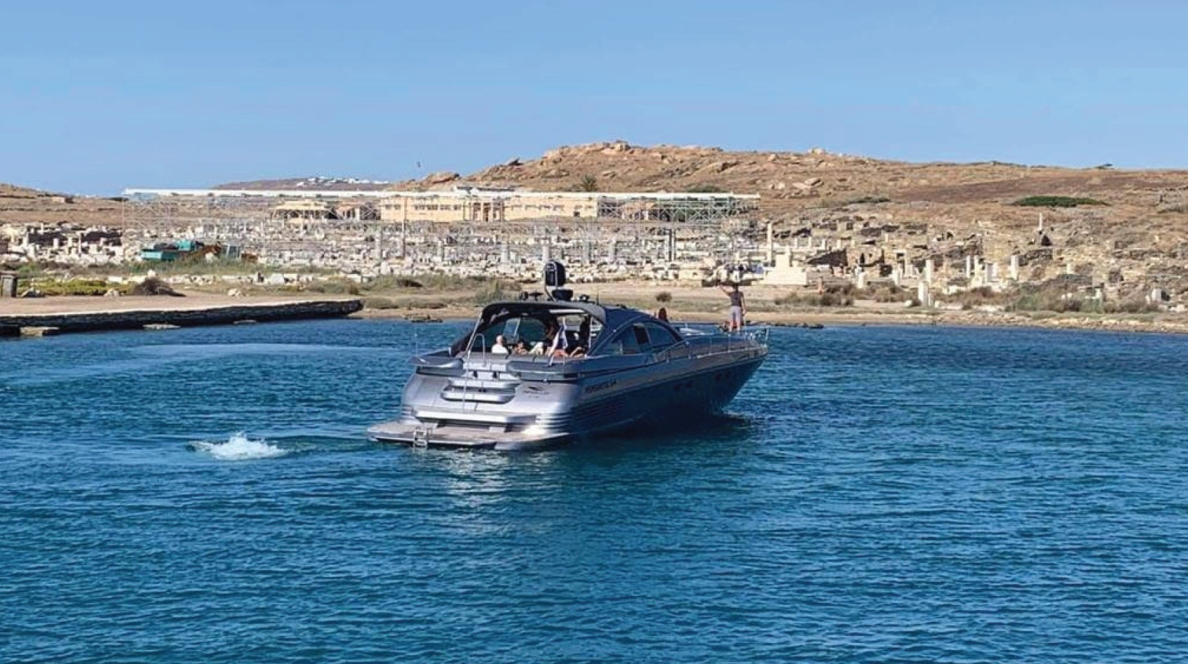 yacht-3